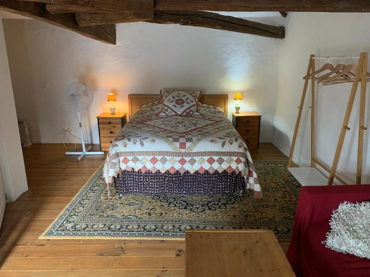 Townhouse 26 Chambres D'Hotes Civray Hotel Zewnętrze zdjęcie